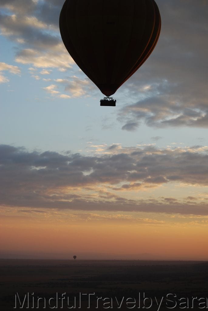 Viaje en Globo en Kenia al Amanecer en Masai Mara Viaje en Globo en Kenia al Amanecer en Masai Mara