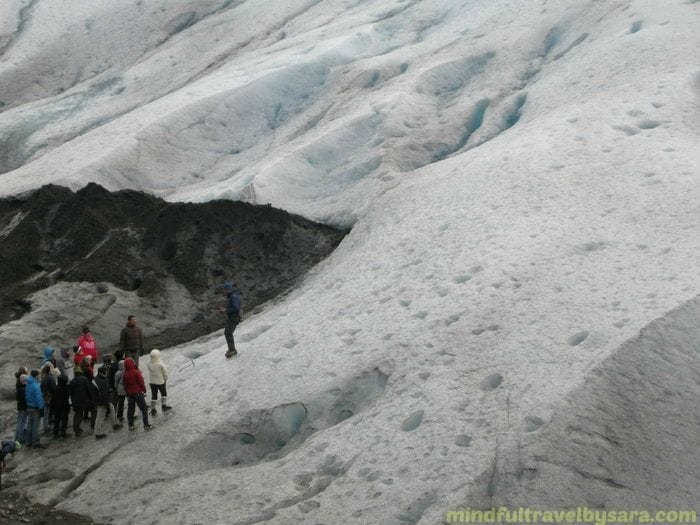 trekking sobre el glaciar perito moreno