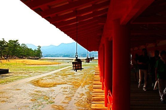 miyajima torii