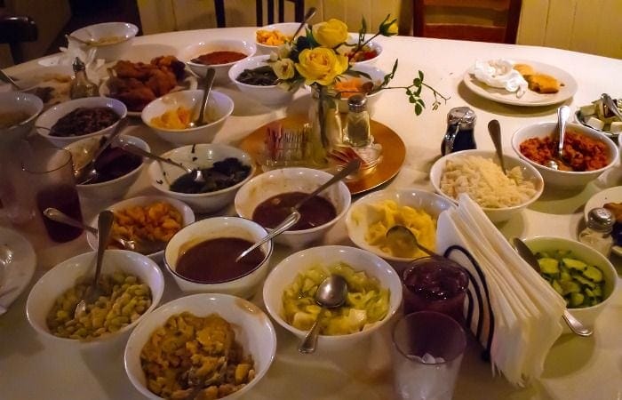 savannah restaurants historic district