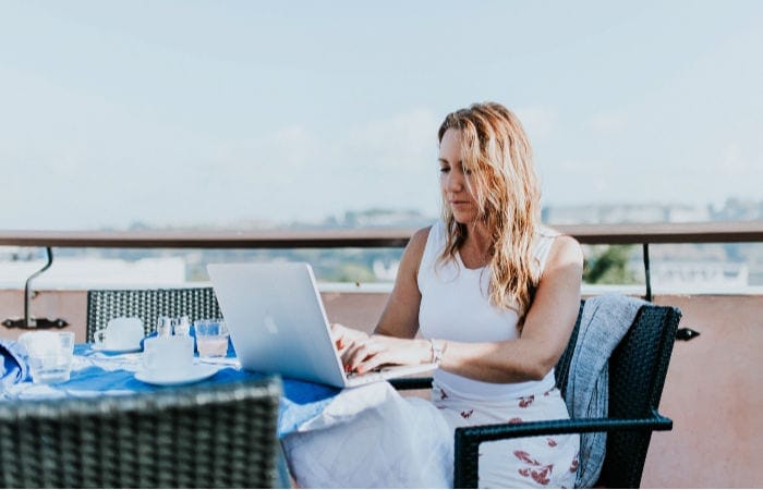 digital nomad salary 