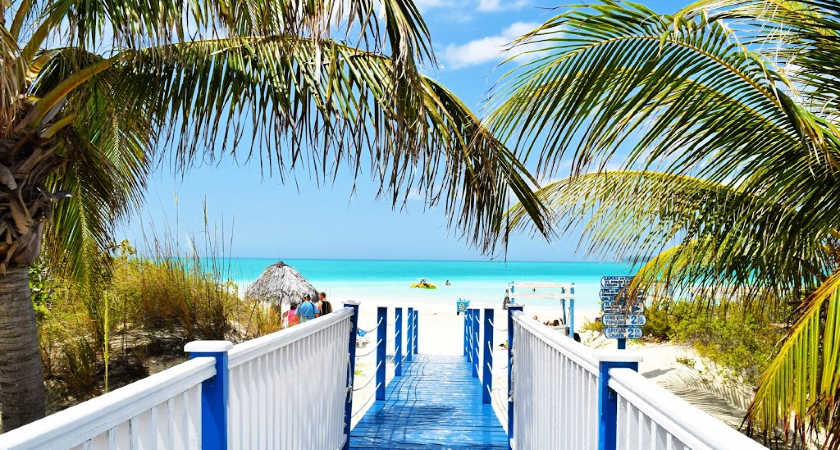 4 Things to Complete Any Beach Vacation