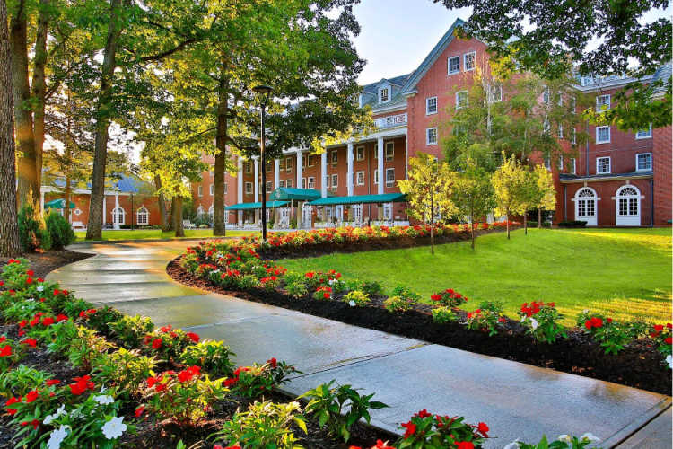 Saratoga Springs attractions