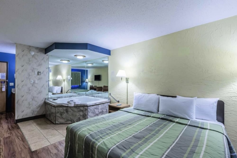 Motel 6 Oak Creek