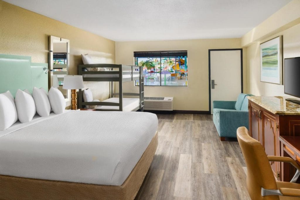 Coco Key Hotel Water Park Resort 1024x683