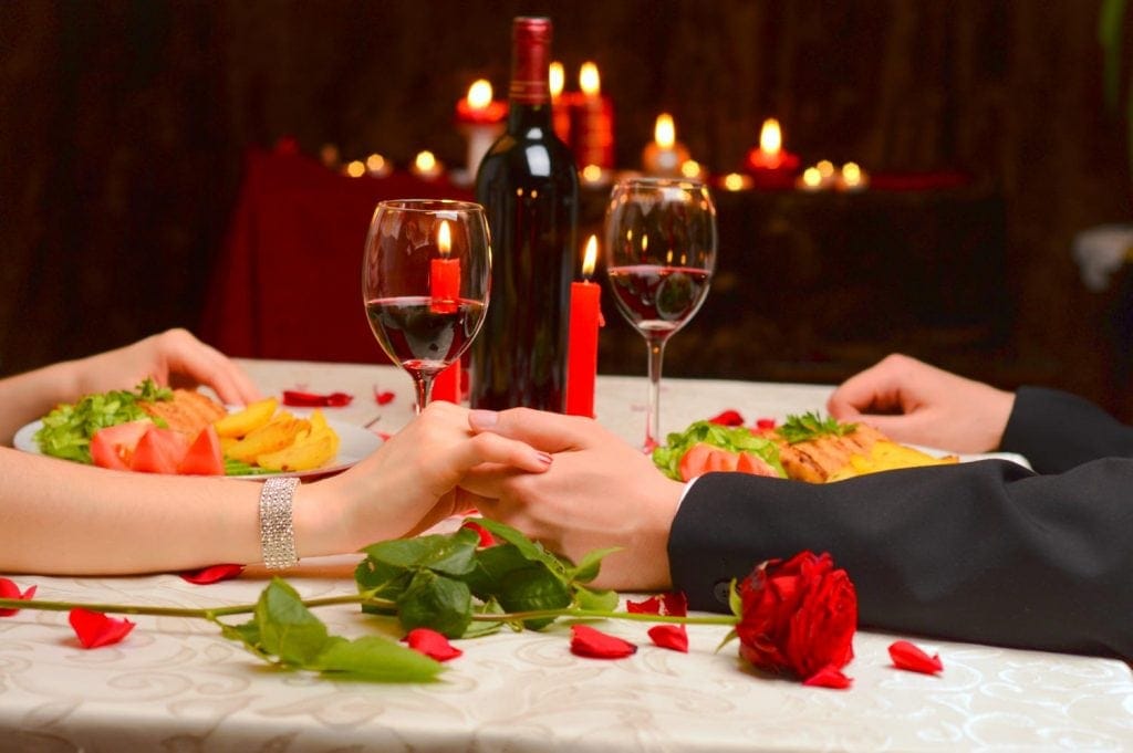 couple dinner date 1024x681