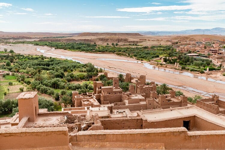 Paisajes de Marruecos con altas temperaturas