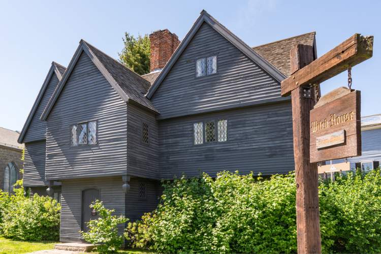 witch house of salem