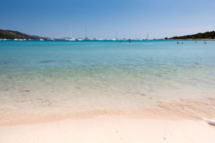 White sand Saharun Sakarun beach