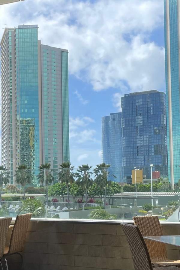 Indoor rooftop mall dining in Honolulu