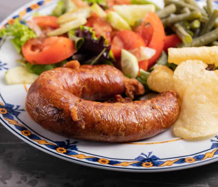 Alheira comida lisboeta 