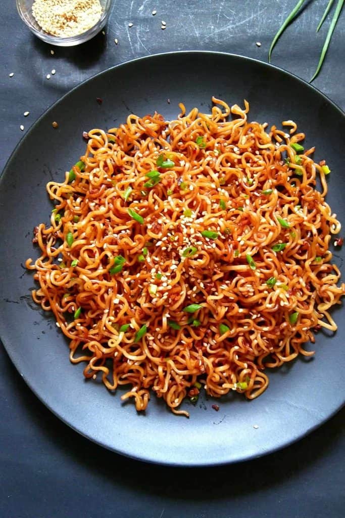 Sesame Garlic Ramen Noodles 683x1024